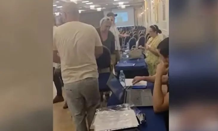 49 ditë protestë para Kryeministrisë, nis regjistrimi për Kuvendin e Parë Kombëtar Qytetar