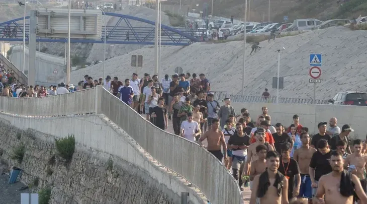 60 mijë refugjatë, 57 të vdekur! Një dramë afrikane pranë Europës