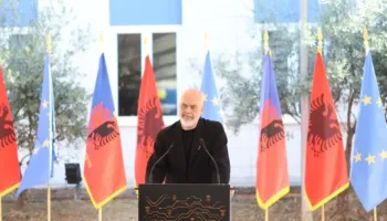 600 kamera inteligjente në 20 shkolla, Rama: ‘Smart City’, përgjigje ndaj vrasjes së Martin Canit