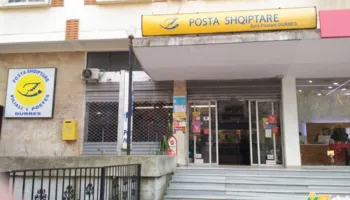 69 milionë lekë të zhdukura/ Gjykata lë në burg drejtoreshën e Postës së Durrësit