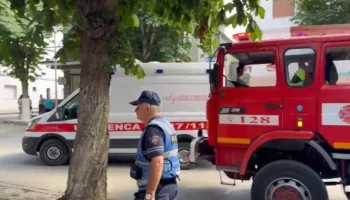 72-vjeçari humbi jetën nga zjarri, banorët: Ishte i alkoolizuar, tentoi disa ditë më parë t’i vinte zjarrin banesës