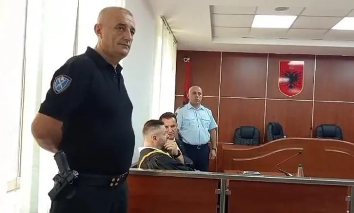 “A e ke bërë Magjistraturën?”, Tom Deda e sfidon publikisht Ols Dadon: U desh të largohesha unë, që të bëheshe ti prokuror