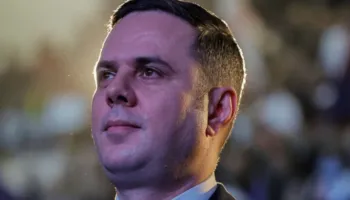 Abdixhiku rikonfirmohet në krye të LDK