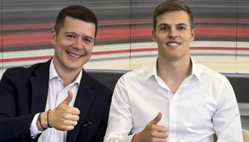 “Ai është Harry Kane i ri dhe do të shënojë 15 gola për Milanin në sezonin e parë në Serie A”