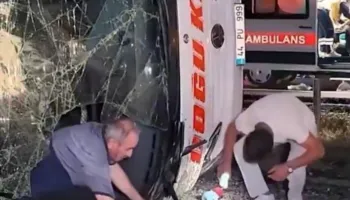 Aksident i rëndë me autobus në Stamboll, të paktën 30 të plagosur, mes tyre edhe fëmijë