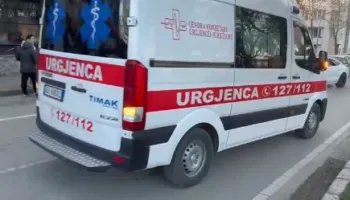 Aksident me vdekje në Lezhë! U zu poshtë nga mjeti bujqësor, humb jetën shoferi