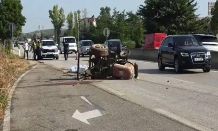 Aksident në aksin Rrogozhinë-Lushnjë, plagoset rëndë drejtuesi i një mjeti bujqësor
