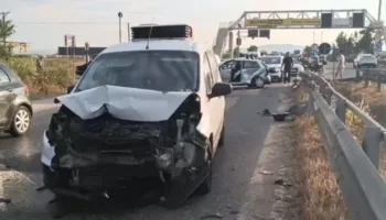 Aksident në autostradën Lushnje-Fier, një nga shoferët përfundon në spital