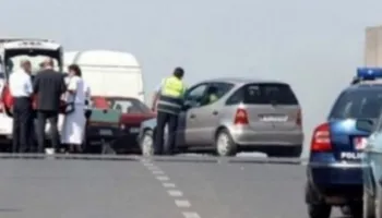 Aksident në mbikalimin e Shkozetit, makina përplas të moshuarin me biçikletë