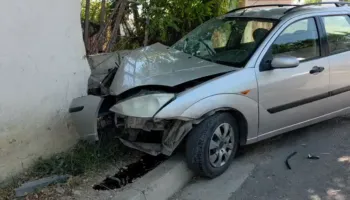 Aksident në unazën e Fierit, plagoset një i mitur, dërgohet me urgjencë në spital