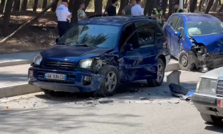 Aksident në zonën e Pyllit të Sodës në Vlorë, plagosen dy vajza