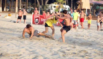 Aktiviteti/ Futboll në plazh, skuadra e Golemit shpallet kampione
