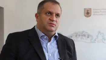 Akuzohet për mosdeklarim dhe fshehje të pasurisë, ish-kryetari i Prishtinës dënohet me burg