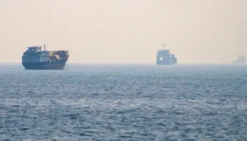 Alarm për tregtinë globale! Pas Hormuzit, Irani mund të mbyllë edhe Bab el-Mandabin