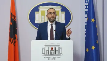 “Albanian Files”, Bardhi dorëzon kallëzim penal në SPAK për Edi Ramën