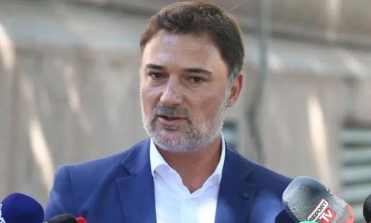 Alibeaj: Protesta ka rrëzuar mitin e opozitës, qytetarët nuk besojnë më te teatri Rama-Berisha