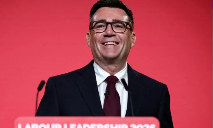 Andy Burnham u shpall zyrtarisht udhëheqës i Partisë Laburiste Britanike