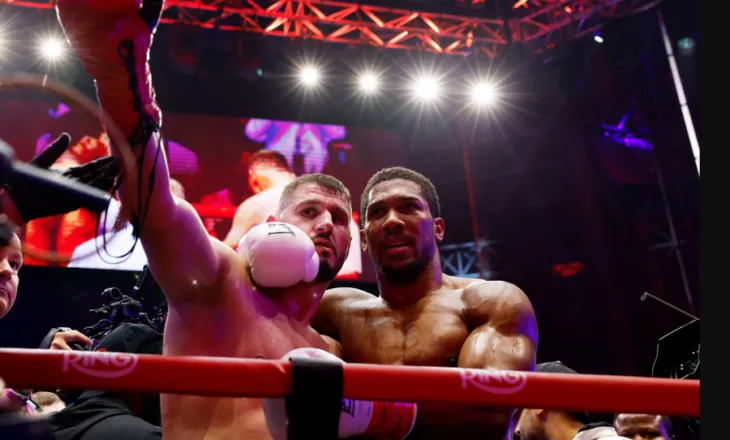 Anthony Joshua fiton me vuajtje me Kristian Prengën, shqiptari e rrëzon dy herë në tapet