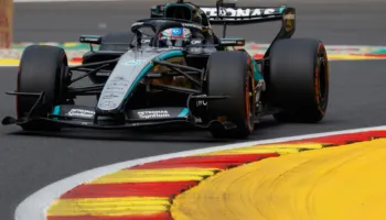Antonelli triumfon në Belgjikë dhe thellon diferencën, Leclerc e Verstappen ngjiten në podium