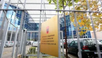 Apartamente, llogari bankare, banesa dhe makina, GJKKO konfiskon pasuritë e 5 anëtarëve të grupit kriminal