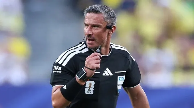 Arbitroi finalen Spanjë- Argjentinë, Vinçiç mbyll me gjykimet