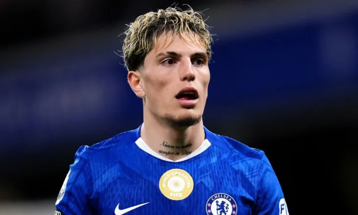 Argjentinasi lë Chelsea pas vetëm një sezoni, talenti 22-vjeçar transferohet tek Aston Villa në huazim
