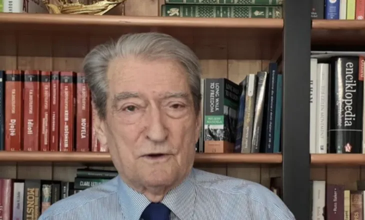 Arkmorti në protestë, Berisha: Shqiptarët përsëritën 20 Shkurtin e 1991, i organizuan Ramës funeralin politik