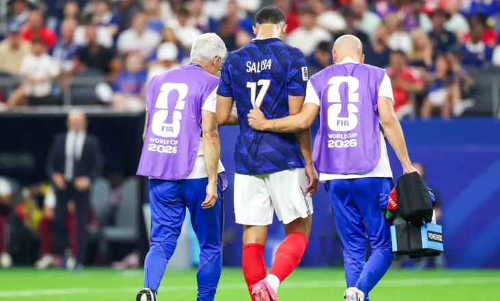 Arsenal e nis sezonin e ri me një lajm të keq, Saliba do të mungojë për një periudhë të gjatë pas dëmtimit