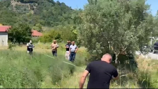 Atentat në Vorë, 50-vjeçari ekzekutohet me plumb pas shpine te dera e shtëpisë! Viktima njihej si i ‘forti’ i zonës…