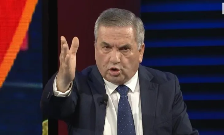 Avokati nga Tepelena: Protestën e ka marrë lumi. Të gjithë ata që kanë mbetur në protestë janë ‘Hamasi’ i Sali Berishës