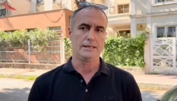 Babë e bir u dhunuan në banesën e tyre nga një polic 6 muaj më parë, Altin Meçaj: Prokuroria nuk më ka thirrur, nëse…