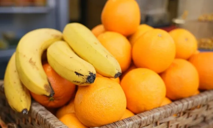 Banane apo portokalle: Cila është më e mirë për shëndetin e zemrës?
