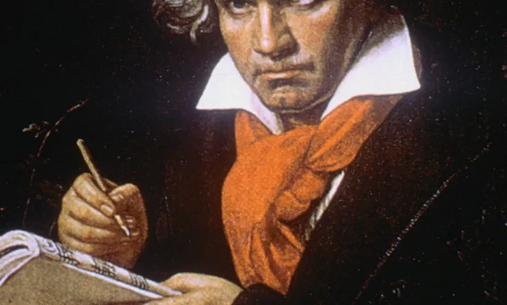 Beethoven në Tiranë, cikli i nëntë simfonive përmbyllet me Simfoninë Nr. 9 dhe mesazhin universal përmes “Ode to Joy”