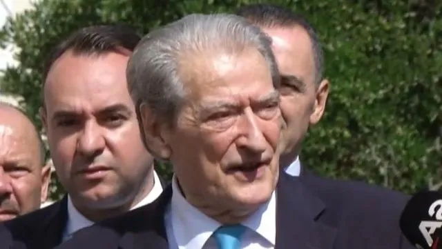 Berisha kërkon shkrirjen e Kuvendit: Të hapet rruga për zgjidhjen që kërkon rinia dhe qytetarët shqiptarë