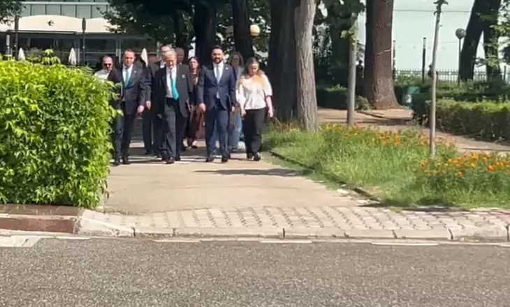 Berisha shmang përballjen me qytetarët, kreu i PD-së para Kuvendit:  Rama të deklarojë fundin e tij politik, kërkojmë shkrirjen e Parlamentit