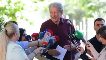 Berisha uron SHBA-në: Amerika shpëtoi Shqipërinë dhe solli lirinë e Kosovës!