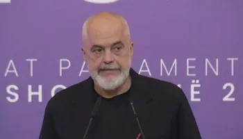 ‘Besa’/ Rama shpall ‘manifestin’ e ri për shqiptarët: Merreni dhe shkoqiteni gjatë pushimeve!
