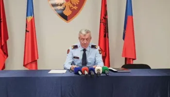 Bilanci i Policisë në Elbasan: 14 automjete, armë dhe miliona lekë në vlerë të sekuestruar