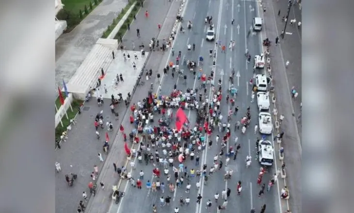 Bislimi: Protestat në Shqipëri duhen hetuar, ka përpjekje për destabilizim