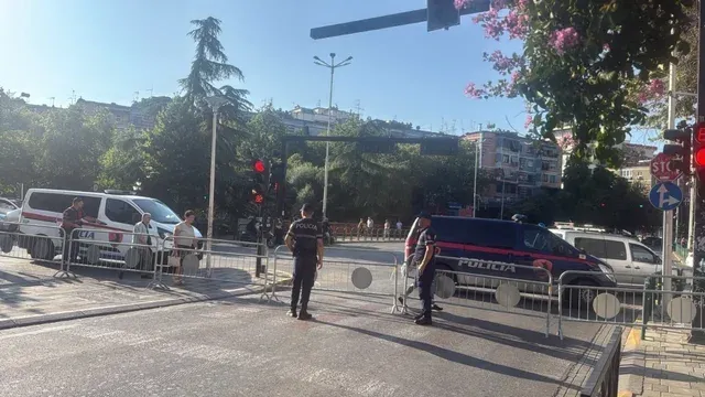 Blindimi’ i Kuvendit, Bardhi: Akt i papranueshëm! Policia po kufizon lirinë e protestuesve