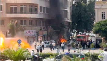 Bombë pranë hotelit ku qëndroi Macron në Damask, 18 të plagosur