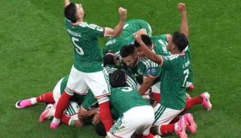 Botërori 2026/ Filloi me një orë vonesë për shkak të motit të keq, Meksika fiton 2-0 kundër Ekuadorit