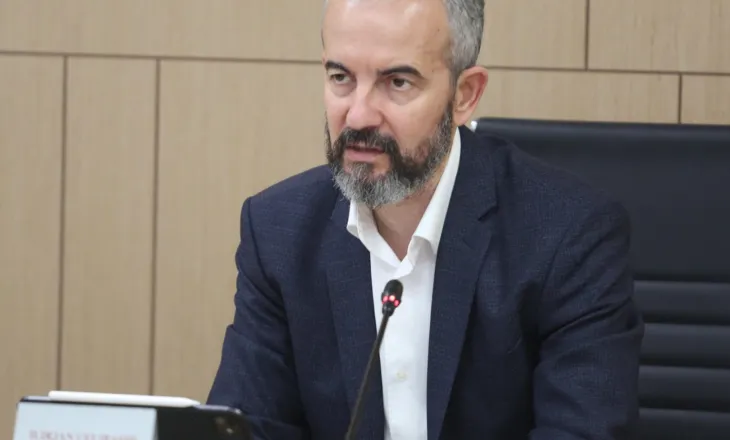 Celibashi kërkon ndryshime në Kodin Zgjedhor: Të sanksionohet ndarja mes shtetit dhe partisë në pushtet
