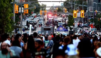CNN: Dy të vrarë dhe disa të plagosur nga të shtënat në festivalin latin në Toronto