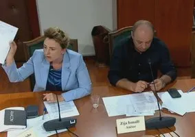 “Çohen 4.2 milionë euro për koncert privat”/ Revoltohet, Xhixho: Si mundet të ndodhë, kur ende nuk ka ilaçe në spital