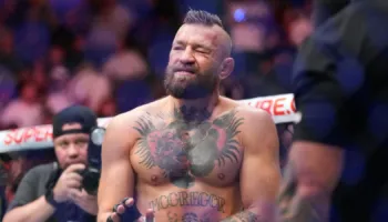 Conor McGregor do t’i nënshtrohet një ndërhyrjeje kirurgjikale pas dëmtimit në gju, shpreson të luftojë përsëri
