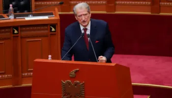 Debate për Komisionin e Reformës Territoriale, Berisha: Rama do të shkrijë 25 bashki