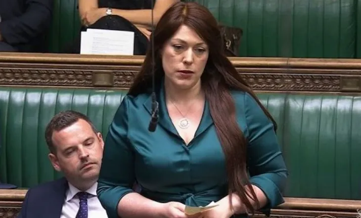 Deklarata e Paunoviqit për spastrim etnik të Kosovës, deputetja britanike: Njollë për Qeverinë e Serbisë