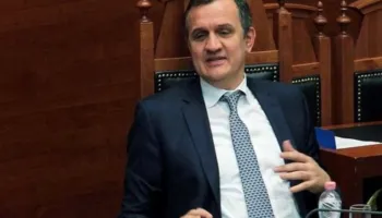 Del nga burgu Ilir Beqja