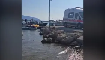 Dëmtohet nga helika e skafit një person në Vlorë, dyshohet se ka pësuar prerje në këmbë